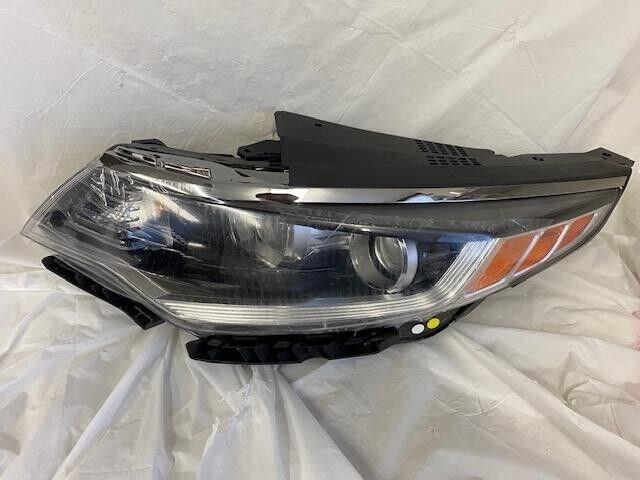 Фара ліва 92101D4140 Hyundai/Kia