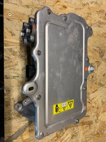104967800G Tesla Инвентор струму
