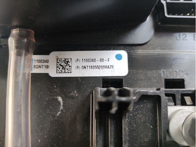 110034000F Tesla 