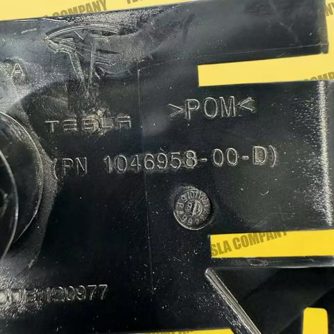 Кронштейн-адаптер кріплення фари передньої, лівою Signeda PTS44019AL