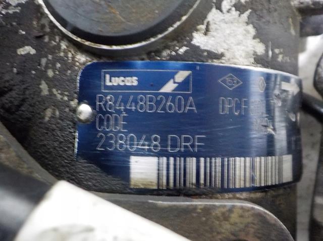 Купити R8448B260A Volvo 
