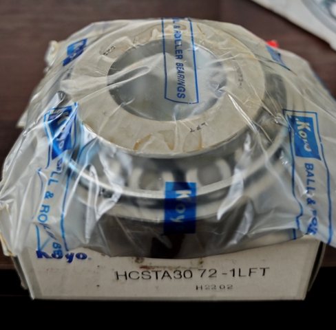 Підшипник хвостовика зовнішній Koyo STA30721LFT ціна, від 17.07 USD