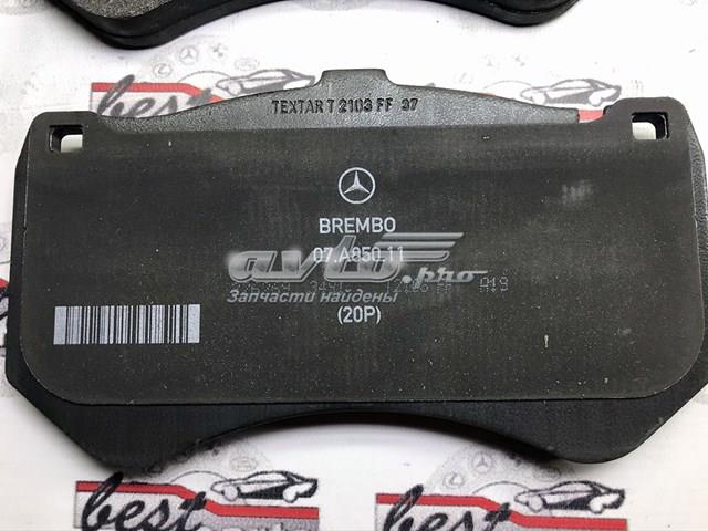 Передні тормозні колодки A0074207120 Mercedes