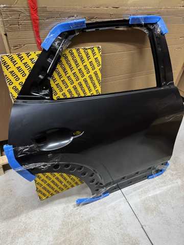 Купити DFY07202XA Mazda Двері задні, праві