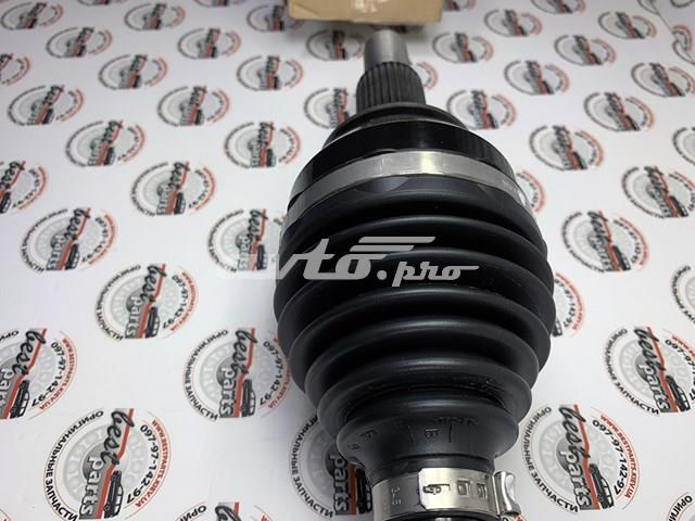 Купити LR024758 Land Rover Ліва піввісь