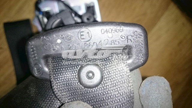 Пасок безпеки передній правий Mercedes A2078604285 ціна, від 70.03 USD