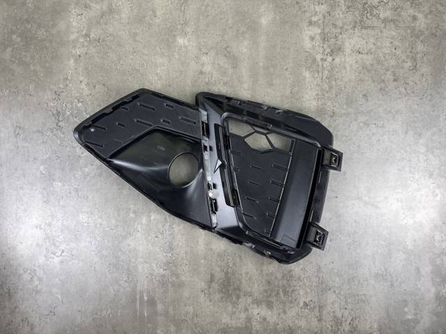  8WD807682M VAG