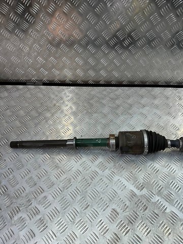 Купити 391006RA3D Nissan/Infiniti Піввісь права