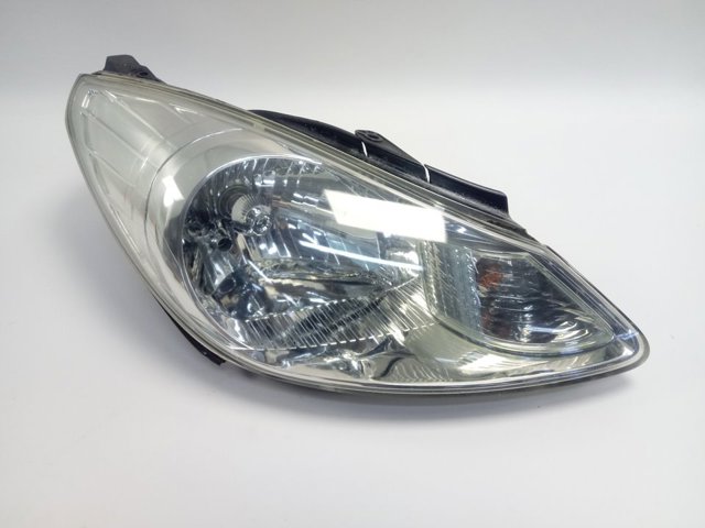 Фара права 921020X0 Hyundai/Kia