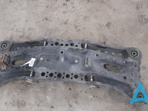 Балка задньої підвіски поперечна Toyota 5120606091 ціна, від 114.28 USD