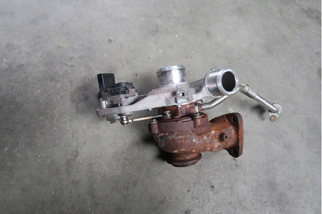 Турбіна Ford GK3Q6K682AD ціна, від 518.84 USD