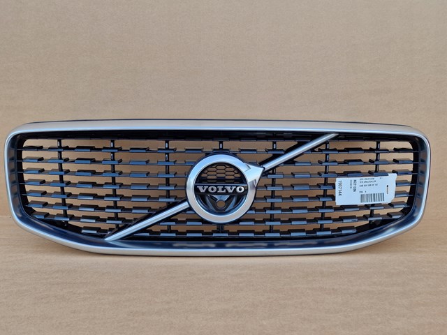 Купити 32368142 Volvo Захисна решітка радіатора