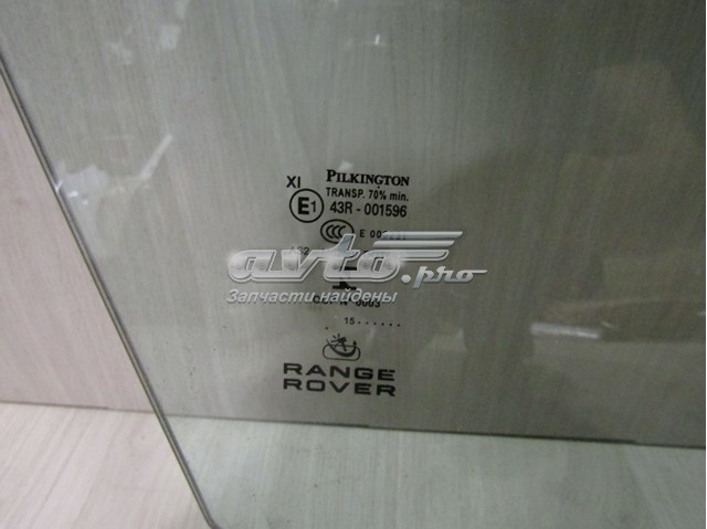 Скло передньої правої двері Land Rover LR043944 ціна, від 87.47 USD