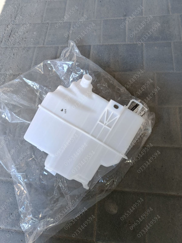 Купити GJR967481A Mazda Бачок омивайки