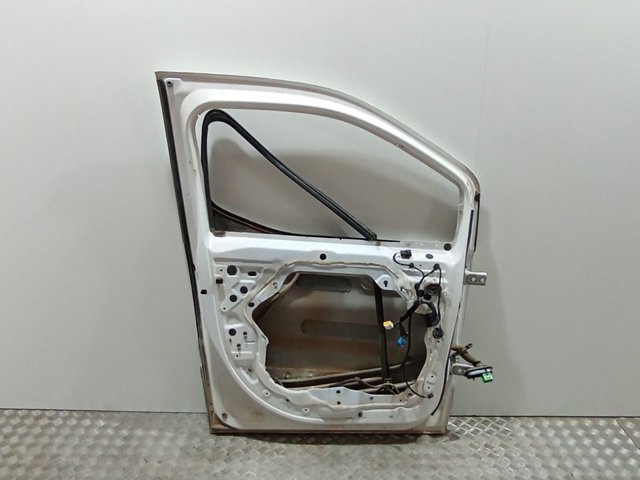 Двері передні, ліві Peugeot/Citroen 9856199780 ціна, від 641.73 USD