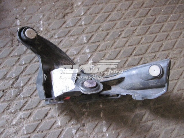 13143107 Opel Кронштейн бампера заднього, правий