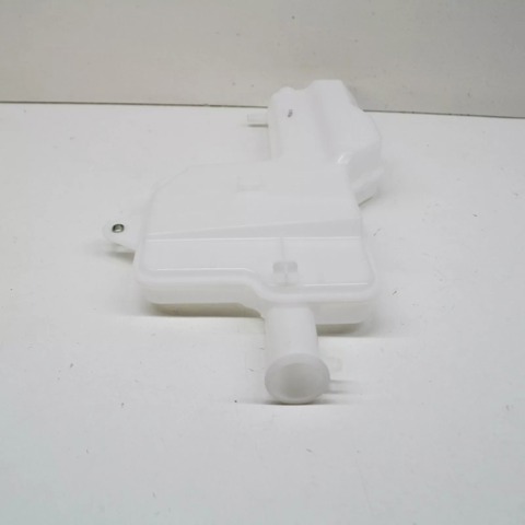 P31H15351A Mazda Розширювальний бачок охолодження