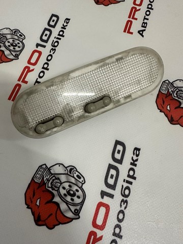 Плафон освітлення кабіни Renault Trafic II