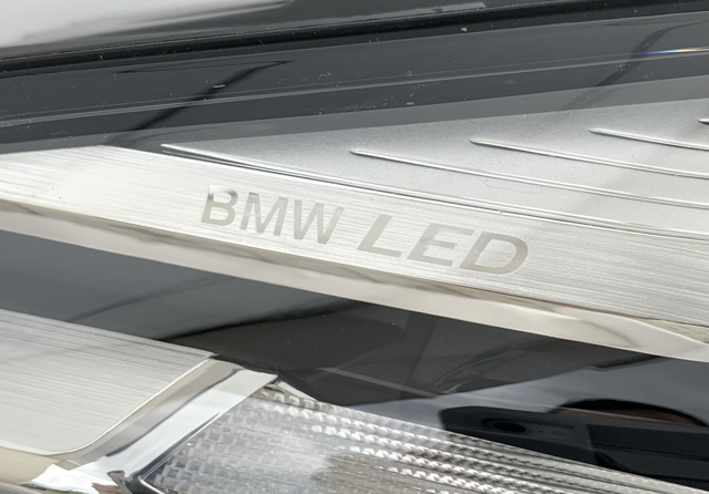 Фара правая BMW 9850602 ціна, від 804.18 USD