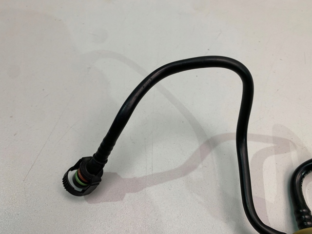 A0009979402 Mercedes 