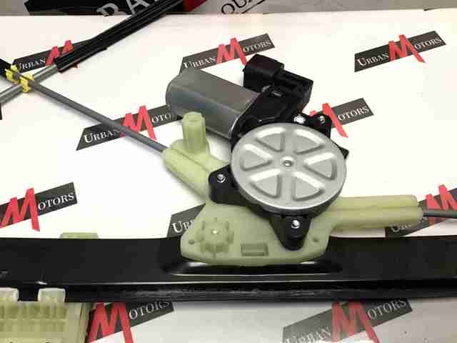 LR083210 Land Rover Склопідйомник (механізм переміщення скла)