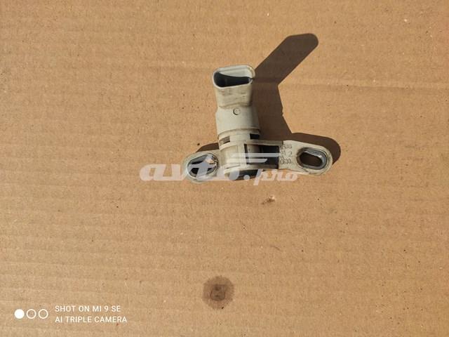 Датчик колінвала LR038756 Land Rover