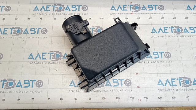 1770525080 Toyota Корпус повітряного фільтра, верхня частина