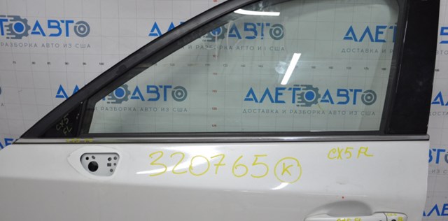Накладка передніх дверей Mazda KB7W50650C