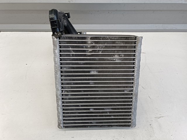  Land Rover L5174008 ціна, від 24.72 USD