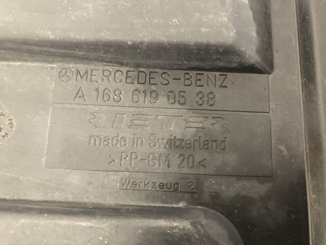 Купити A1686190538 Mercedes 