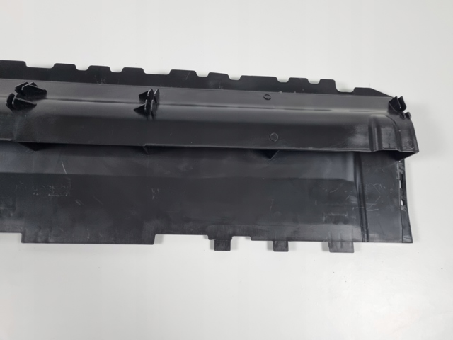  9Y0121673D Porsche