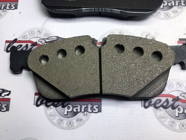 Купити LR128263 Land Rover Колодки гальмівні передні, дискові