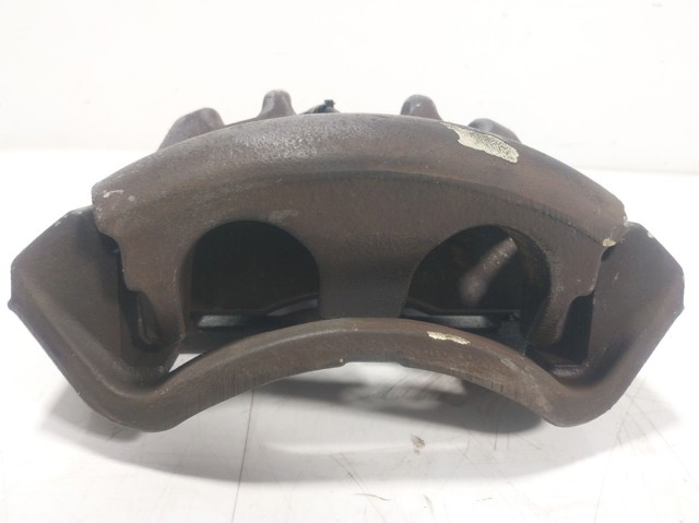 Купити 5001874367 Renault (RVI) Супорт гальмівний передній правий