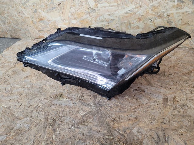 8118548C50 Toyota Основна фара в зборі ліва