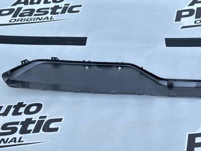 Накладка бампера заднього Nissan/Infiniti 850726UA0A ціна, від 27.59 USD