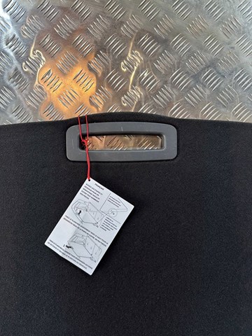 Купити 849B86RR2A Nissan/Infiniti 