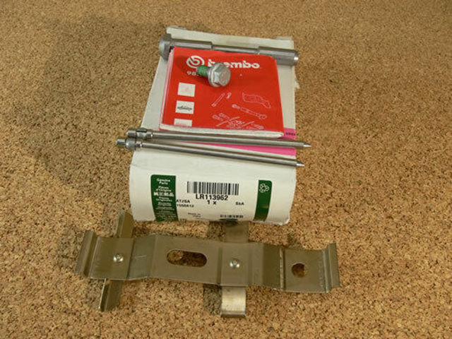 Купити LR113962 Land Rover 