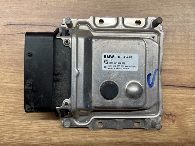 744543401 BMW 