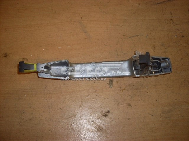 Ручка передньої двері зовнішня 61160FG000TI Subaru