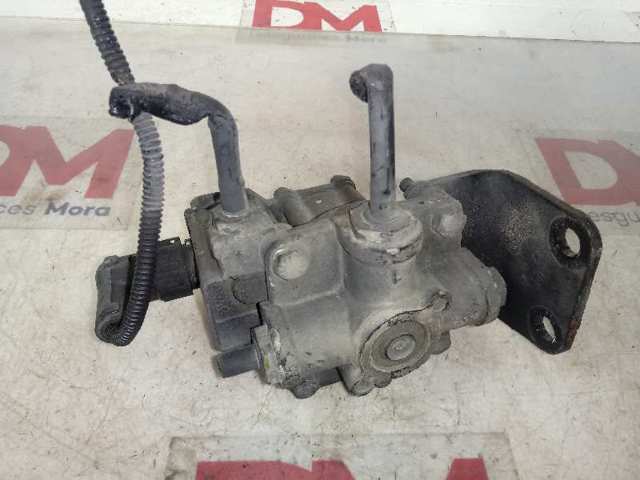 Прискорювальний клапан пневмосистеми MAN 81521806019 ціна, від 624.91 USD