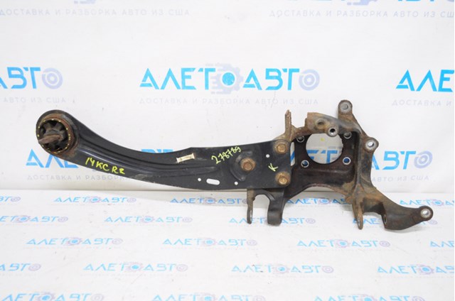 EJ7Z5A968B Ford Цапфа поворотна права