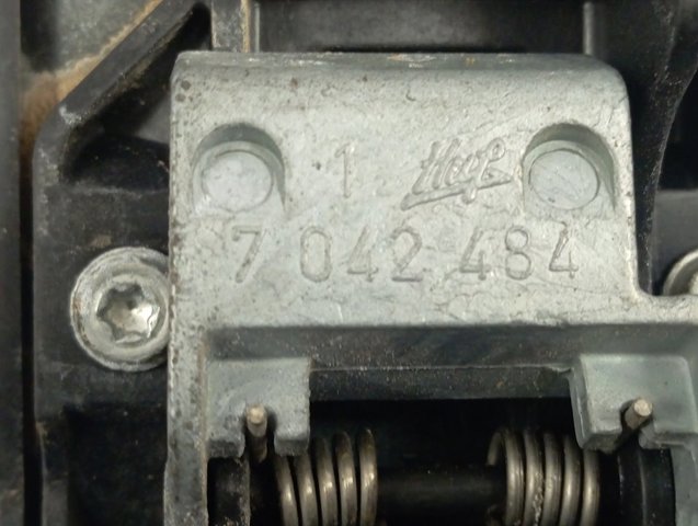  Land Rover 7042488 ціна, від 17.96 USD