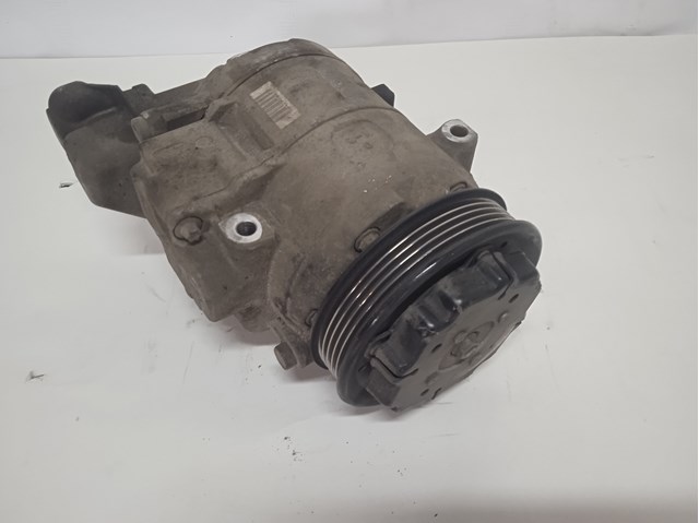 4472208364 Denso Компресор холодоагенту