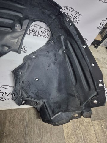 Підкрилок передній лівий KB7W56140C Mazda