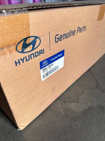 Амортизатор передній, правий 546612M100 Hyundai/Kia