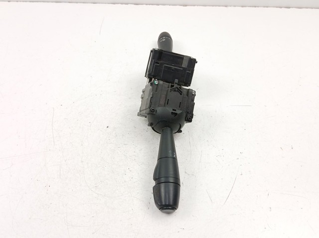  Renault (RVI) 255670736R