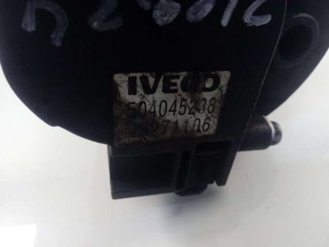 Датчик покажчика рівня палива Iveco 504045238 ціна, від 165.33 USD