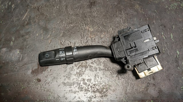 Перемикач підрульовий, лівий Geely 1017000657