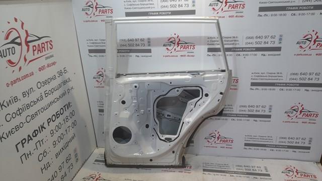 Двері задні, праві Toyota 6700342191 ціна, від 196.85 USD