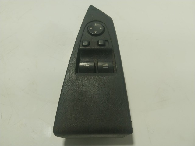 Купити 61318029907 BMW 